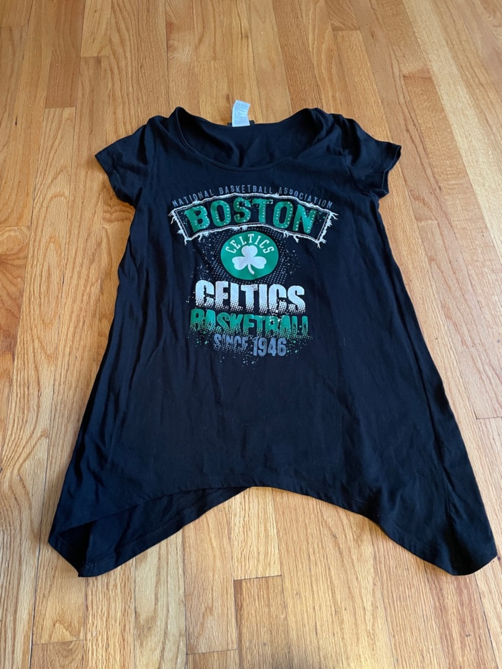 Women’s Boston Celtics Shirt